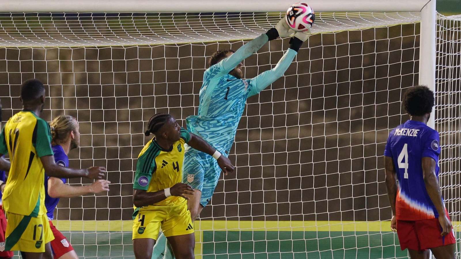 本场比赛中 本场比赛中